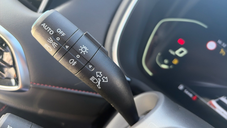 MG HS 1.5 T-GDI Trophy 5dr Petrol Hatchback